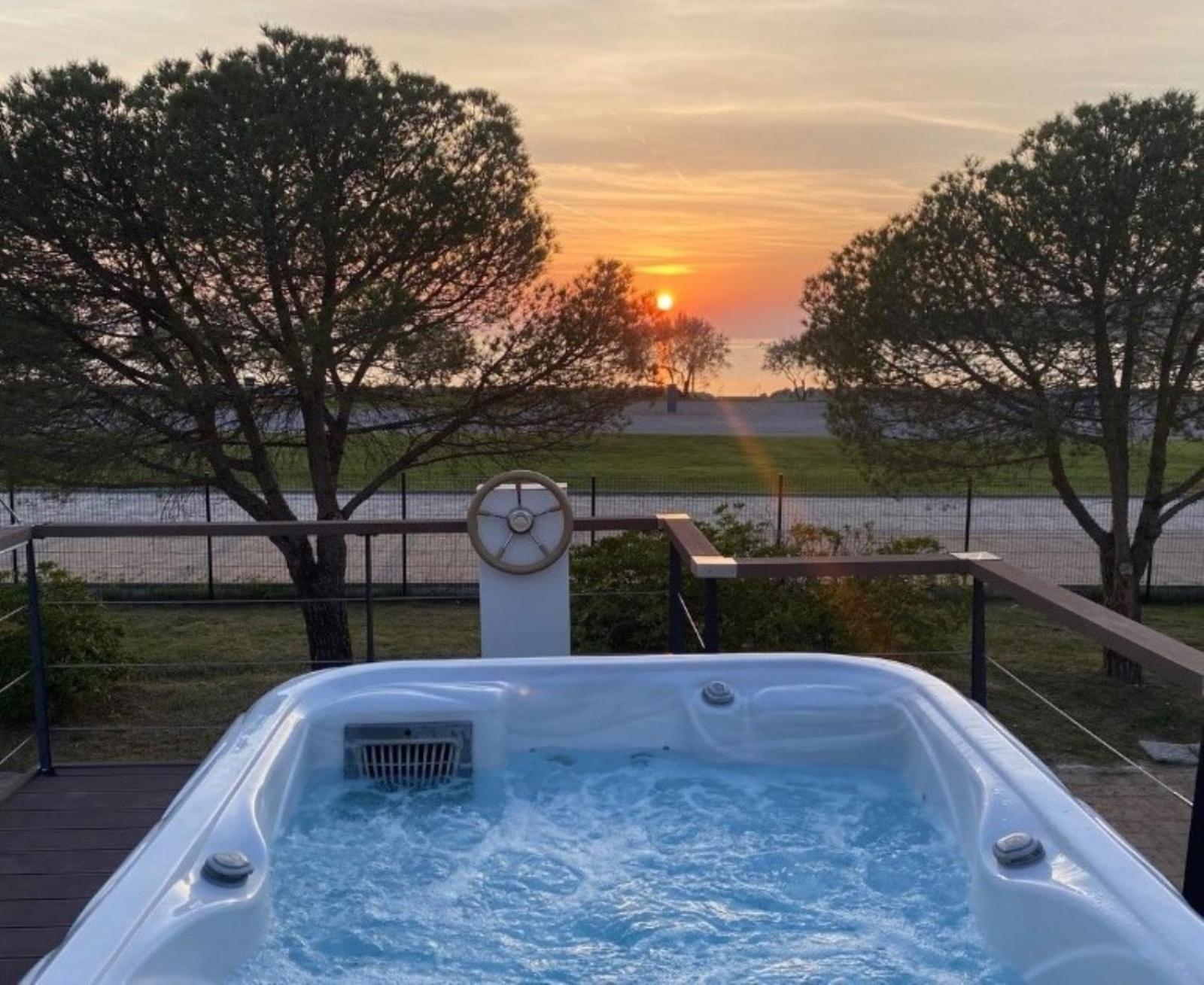 Počitniška hiša Floating House Sunset Joy Portoroz